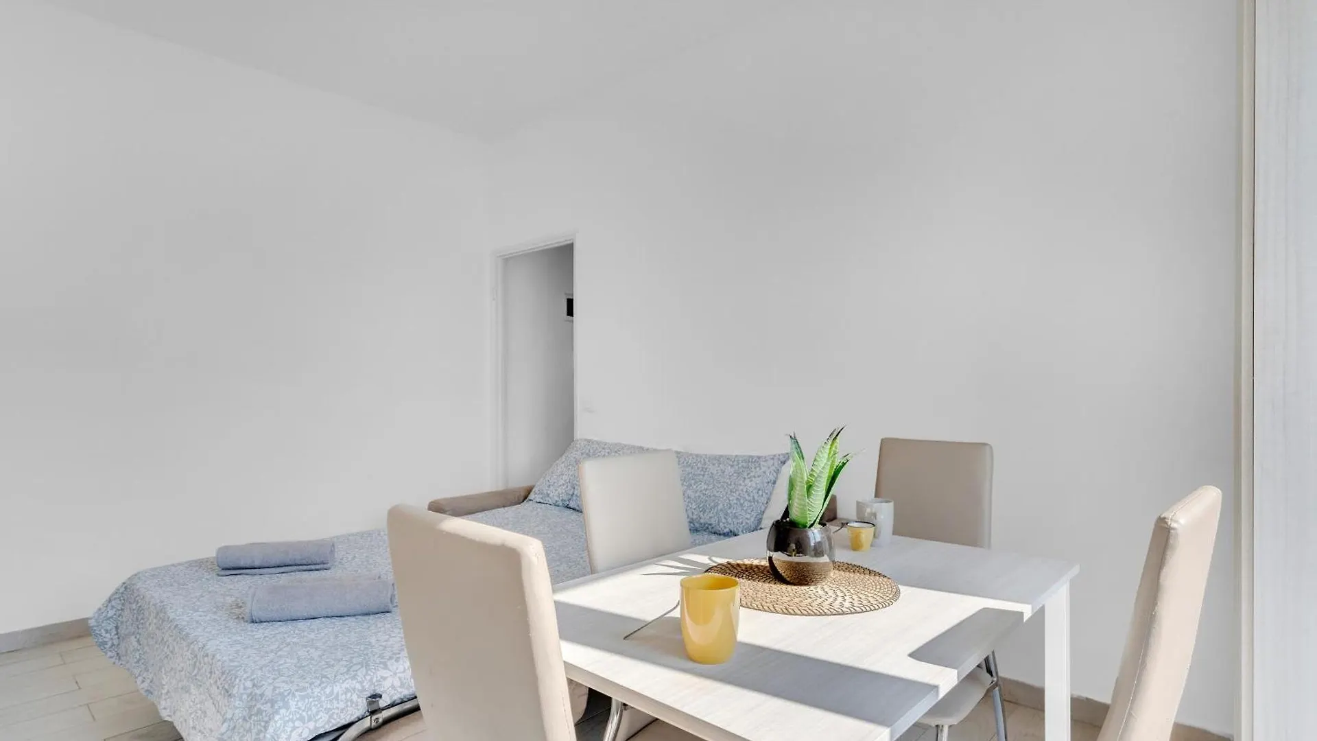 Ag17 - In The Center Of Milan - Apartment